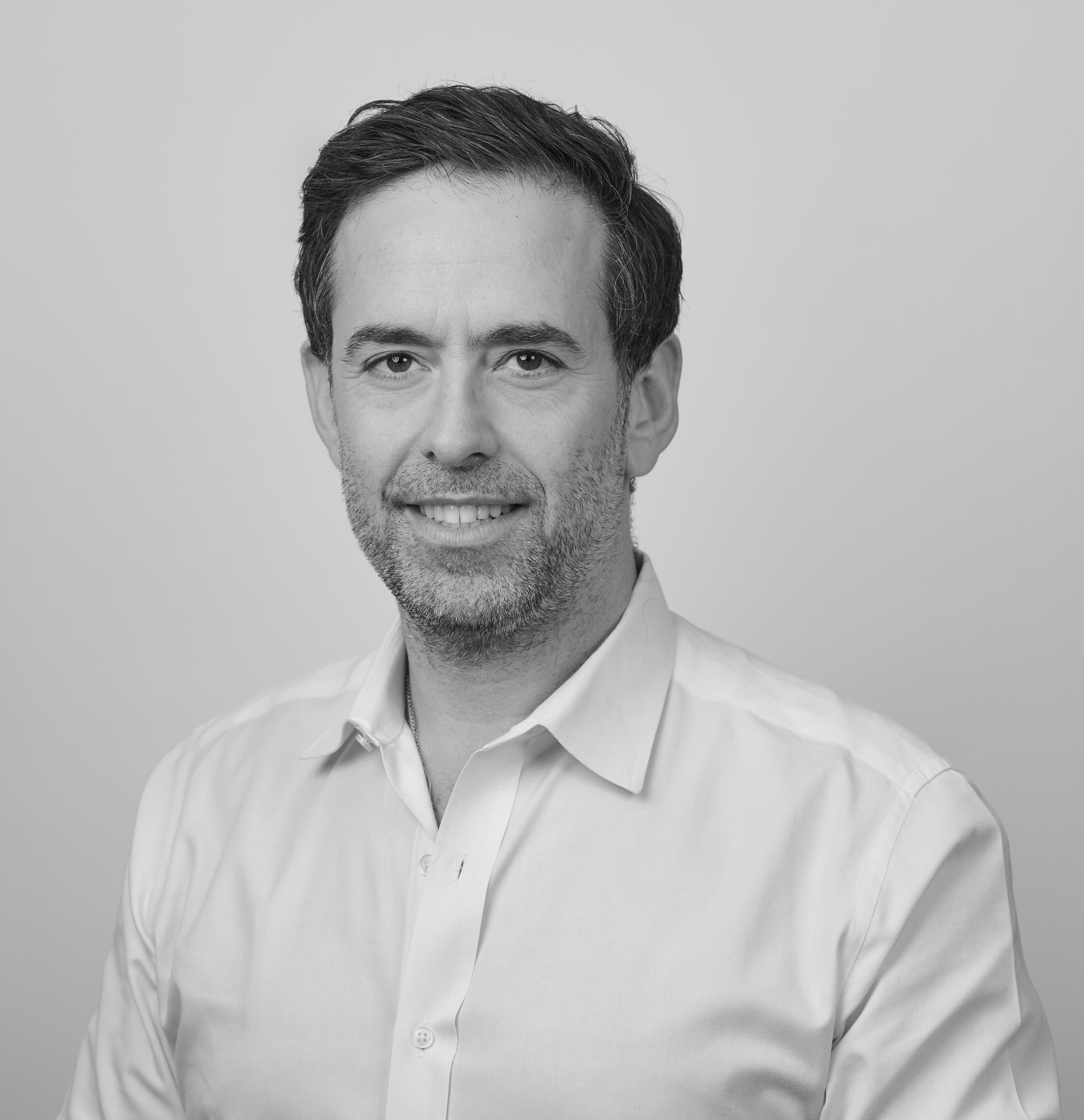 Yuval-Rooz-black-white-1